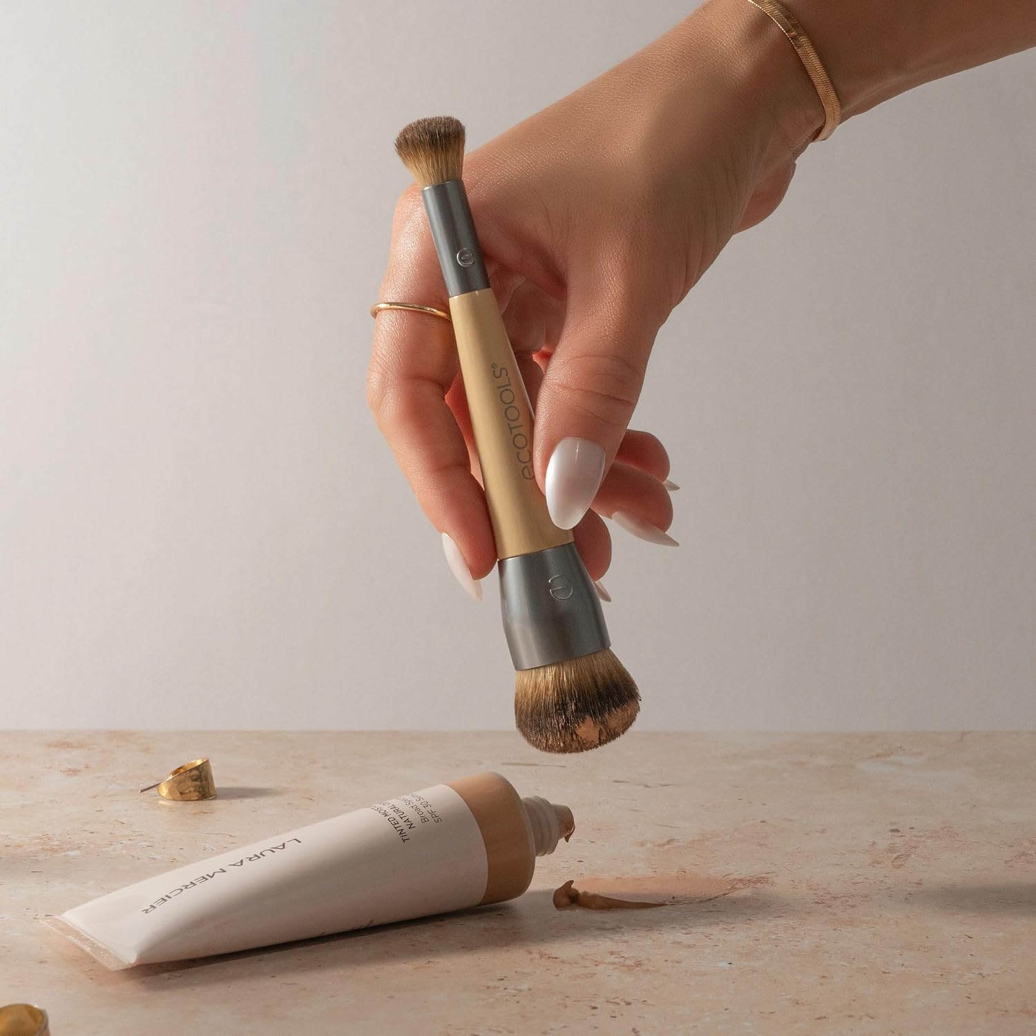 EcoTools Blend + Conceal Dual-Ended Makeup Brush - view 6